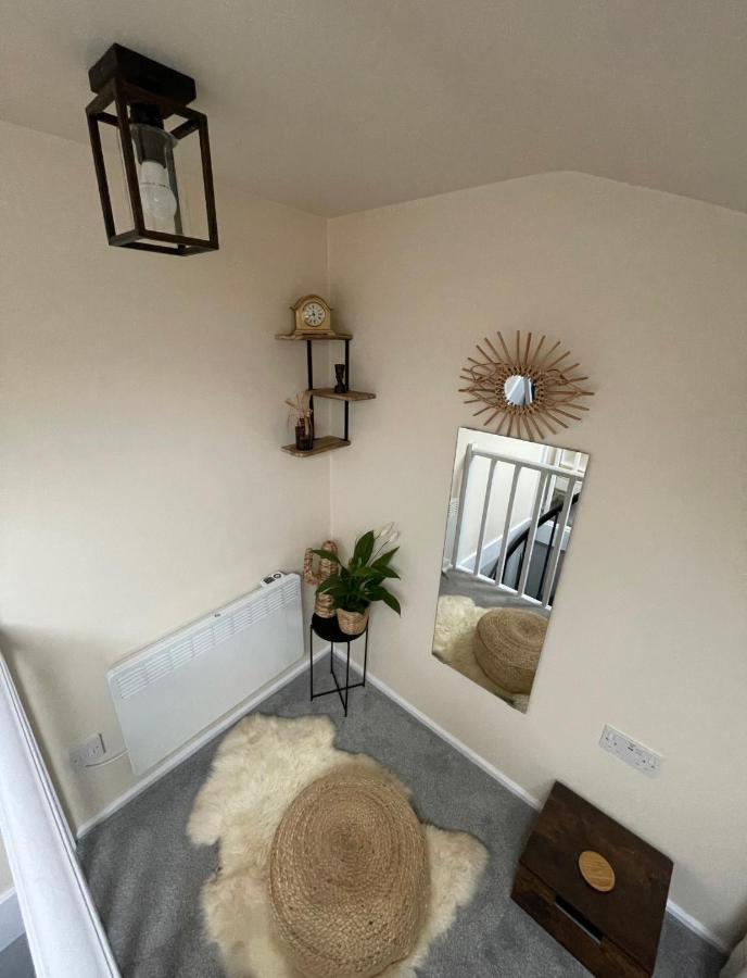 Unique Duplex Apartment Free Parking Free Wi-Fi 6 Minutes From Leeds City Centre Exterior foto