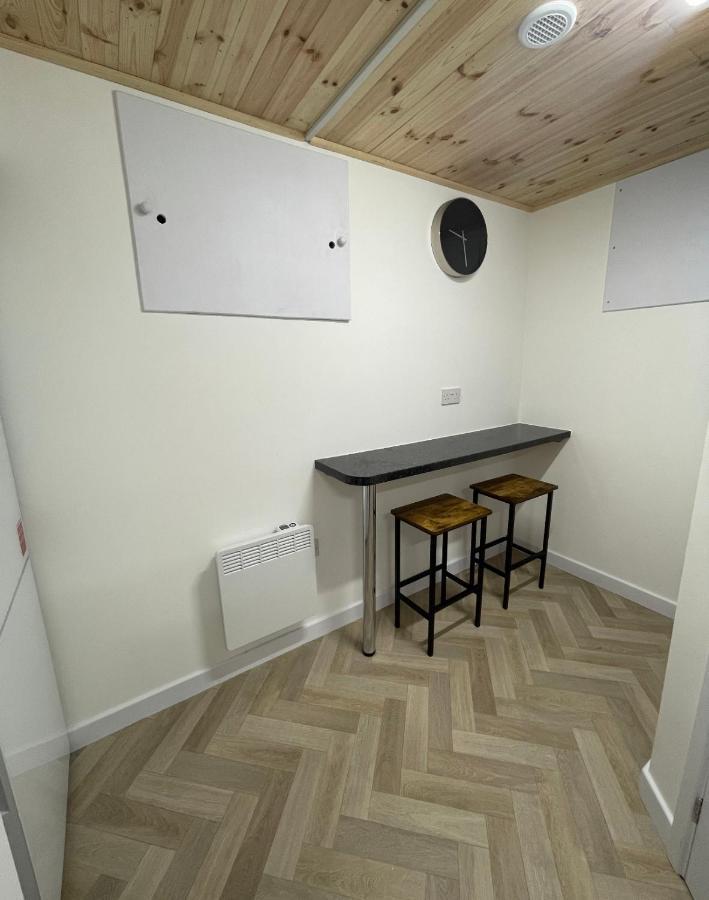 Unique Duplex Apartment Free Parking Free Wi-Fi 6 Minutes From Leeds City Centre Exterior foto